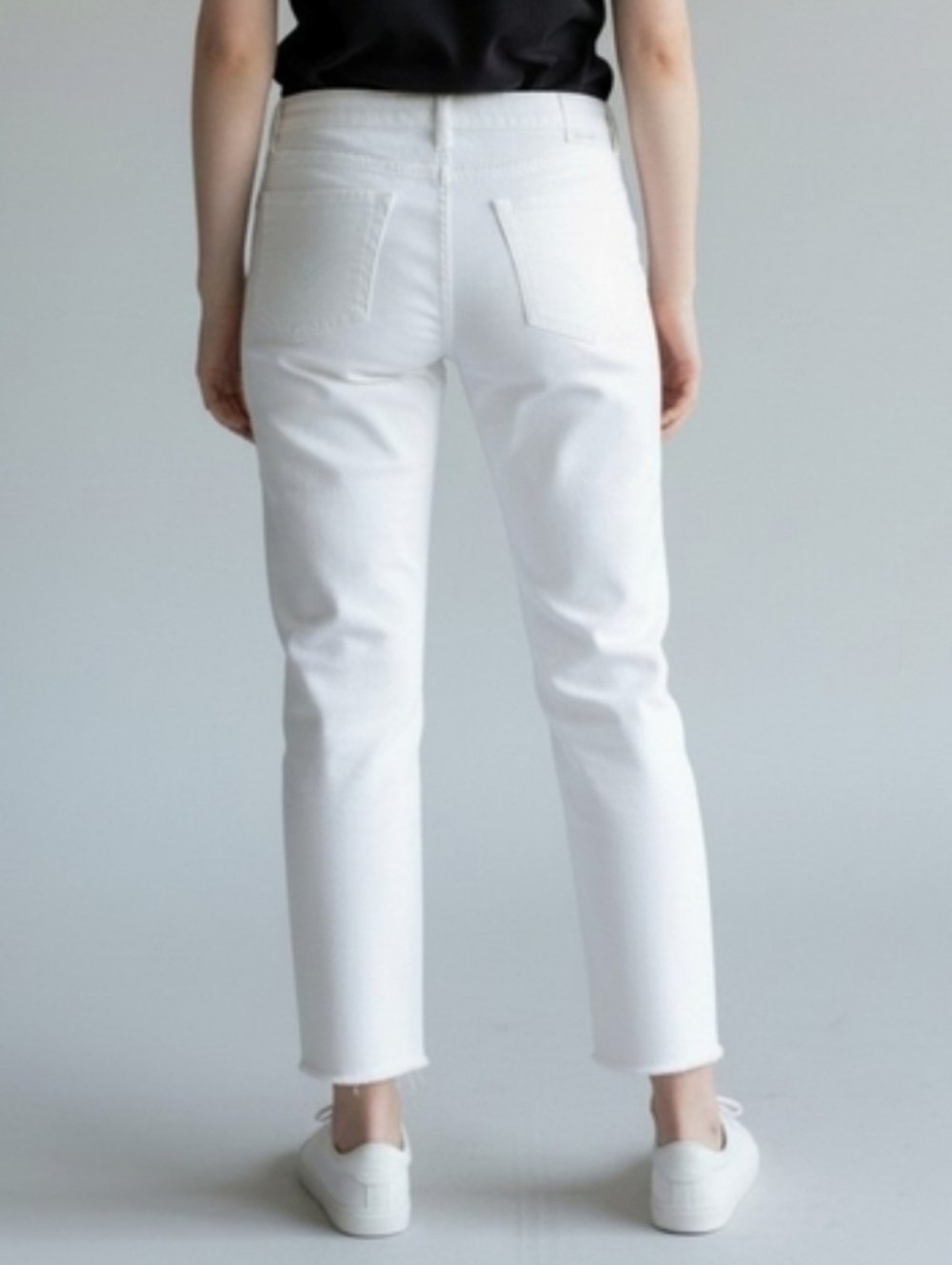 Trina Turk Women's Crisp White Cropped Jeans